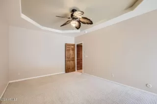 Photo #4: 6765358 Listing