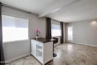 Photo #5: 6765365 Listing 