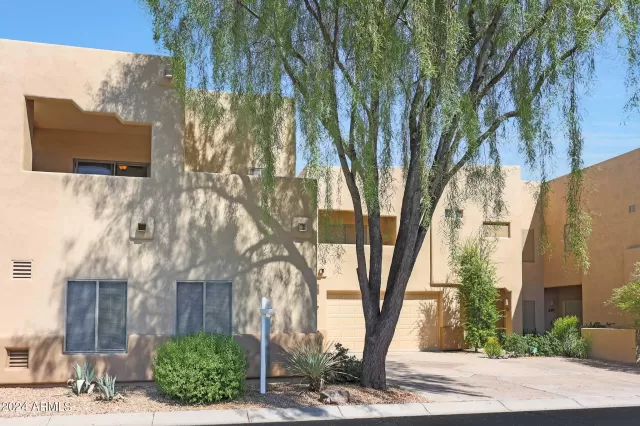 MLS: 6765428 Condo For Sale