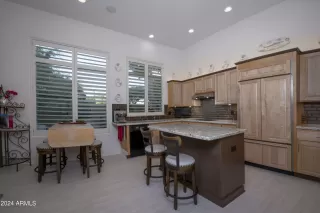 Photo #3: 6765467 Listing 