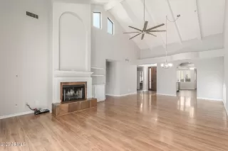 Photo #5: 6765720 Listing 