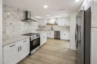 Photo #1: 6765759 Listing