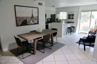 Photo #2: 6765842 Listing