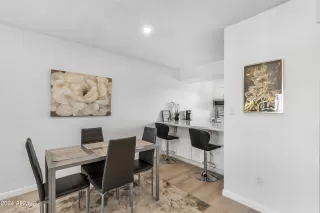 Photo #3: 6765847 Listing