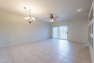 Photo #5: 6765946 Listing 