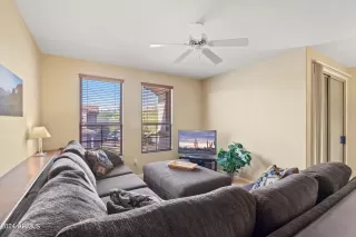 Photo #3: 6766177 Listing