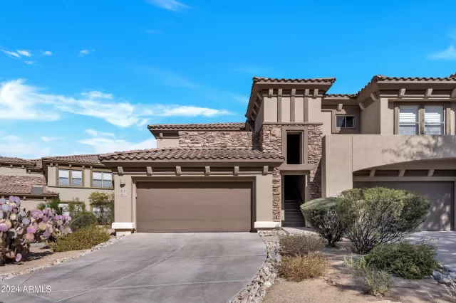 MLS: 6766181 Condo For Sale