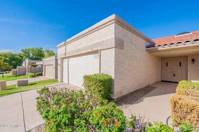 MLS: 6766335 Condo For Sale