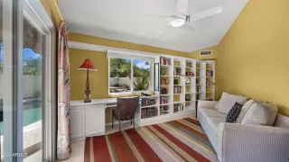 Photo #6: 6766385 Listing