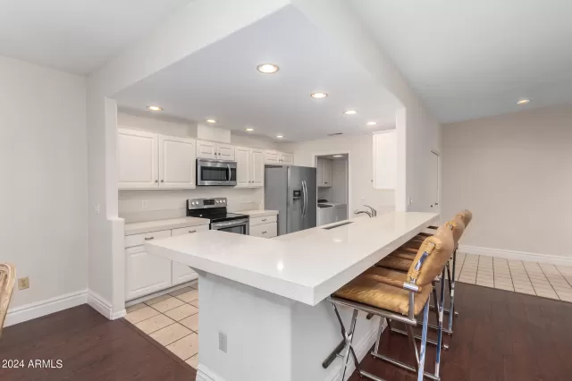 MLS: 6766453 Condo For Sale