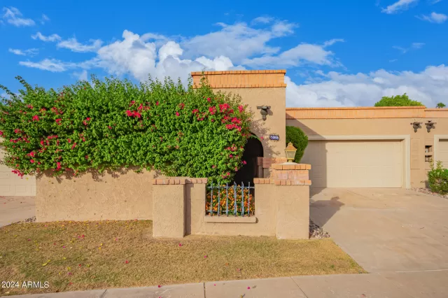 MLS: 6766462 Condo For Sale