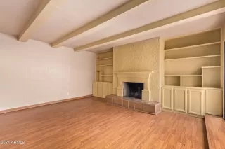 Photo #3: 6766462 Listing