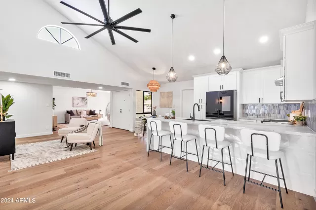 MLS: 6766697 Condo For Sale