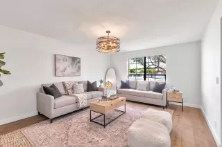 Photo #3: 6766697 Listing 