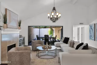 Photo #1: 6766715 Listing