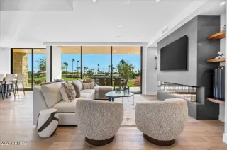 Photo #2: 6766726 Listing 