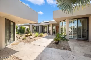 Photo #2: 6766776 Listing 