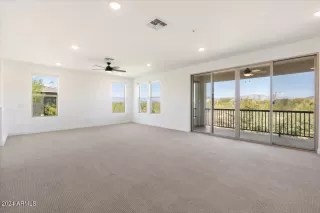 Photo #4: 6766794 Listing