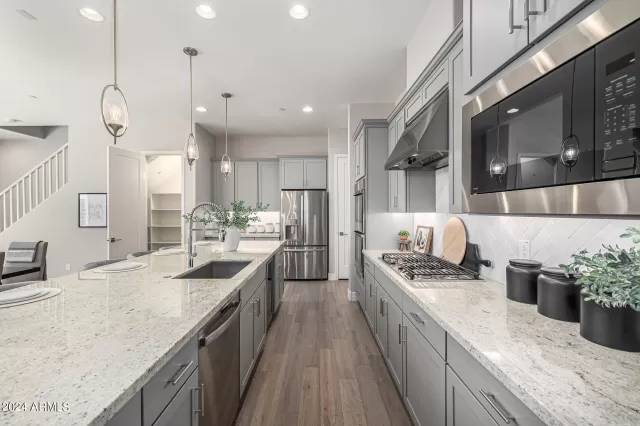 MLS: 6766815 Condo For Sale