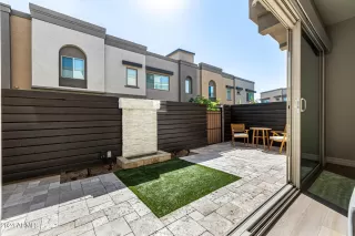 Photo #3: 6766815 Listing 