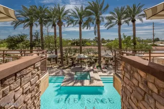 Photo #4: 6766876 Listing