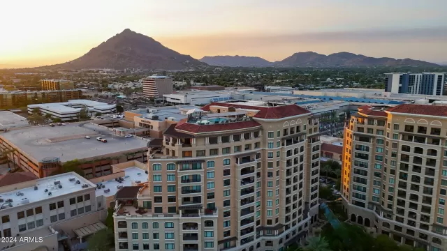 MLS: 6767068 Condo For Sale