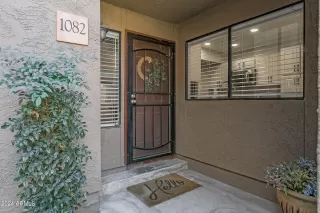 Photo #2: 6767338 Listing 