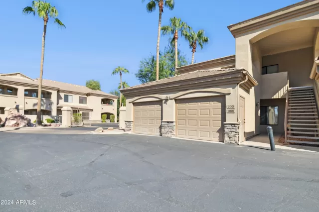 MLS: 6767824 Condo For Sale