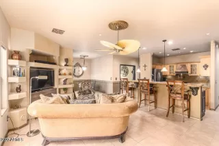 Photo #2: 6768171 Listing