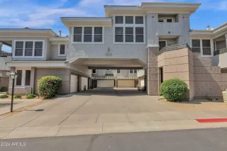 Photo #3: 6768194 Listing