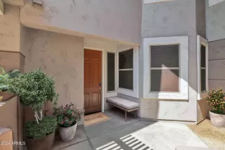 Photo #4: 6768194 Listing