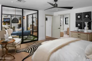 Photo #6: 6768548 Listing