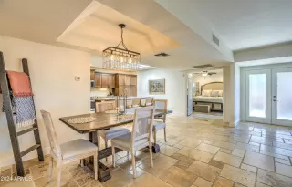 Photo #3: 6769120 Listing 