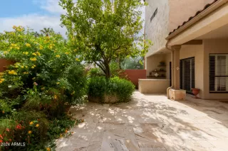 Photo #2: 6769773 Listing