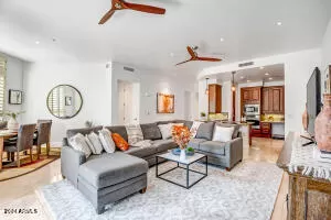 Photo #2: 6770000 Listing