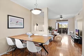 Photo #2: 6770046 Listing 