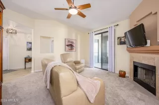 Photo #5: 6770206 Listing 