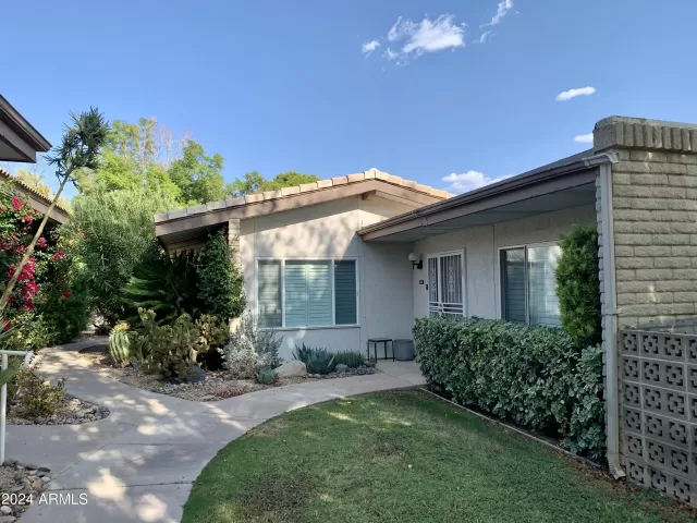 MLS: 6770269 Condo For Sale