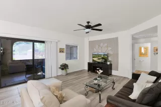 Photo #3: 6770365 Listing