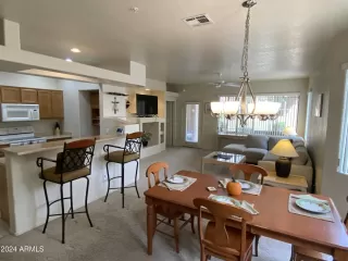 Photo #6: 6770666 Listing 