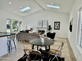 Photo #6: 6771106 Listing 