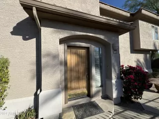 Photo #4: 6771135 Listing