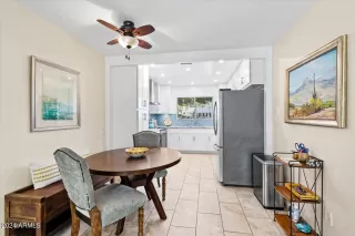 Photo #3: 6771292 Listing