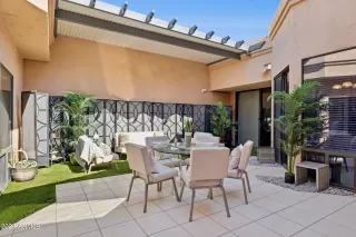 Photo #2: 6771323 Listing