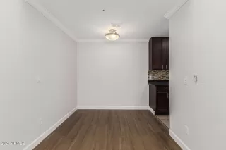 Photo #6: 6771378 Listing