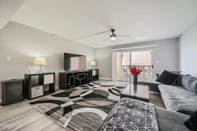 MLS: 6771391 Condo For Sale