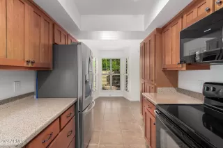 Photo #5: 6771645 Listing 