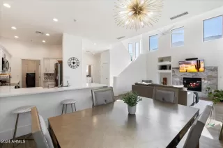 Photo #4: 6771851 Listing 