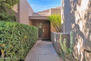 Photo #4: 6771867 Listing