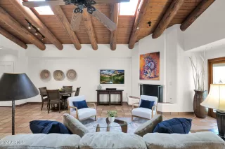 Photo #6: 6771867 Listing